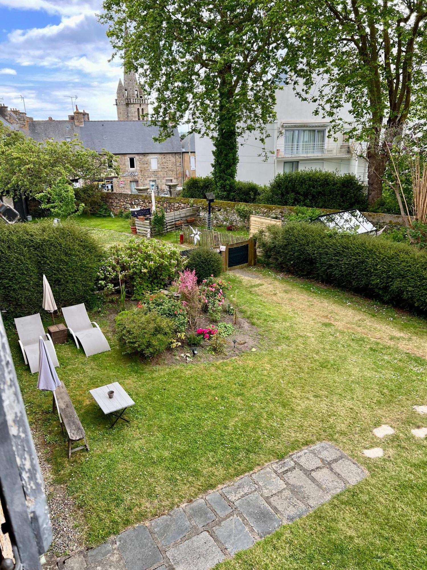 Appart'Hotel Maison Saint Michel Paimpol Exterior photo