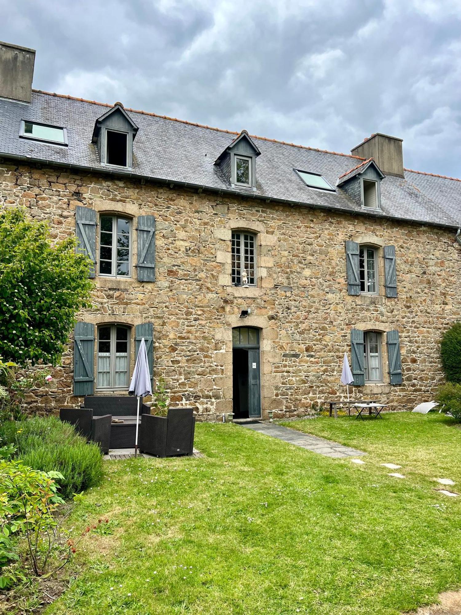 Appart'Hotel Maison Saint Michel Paimpol Exterior photo